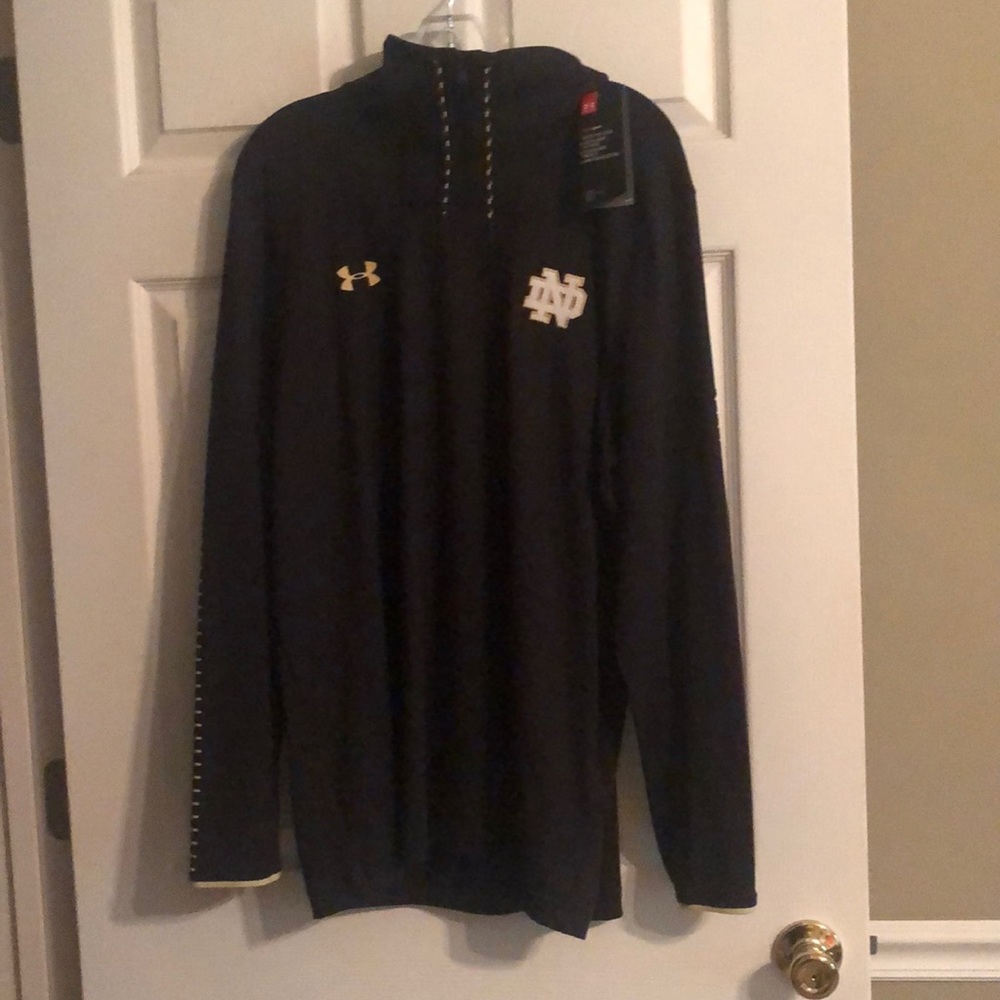 Under armor size large men’s pullover. Notre Dame